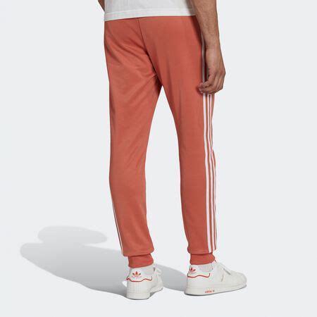 adidas Originals adicolor Superstar Slim Trainingshose vivid red 